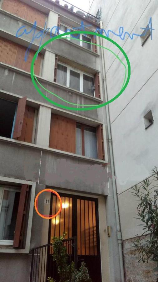 Studio Pigalle De 25 M2 - 2 Lits Simples Type Gigogne Pour 2 Personnes - Coeur Touristique De Paris - 2 Minutes De La Station Metro Pigalle ,Petit Train Vers La Butte Montmartre-Cabarets Moulin Rouge,Chez Michou-Restaurants Bouillon Pigalle,Berliner Luaran gambar