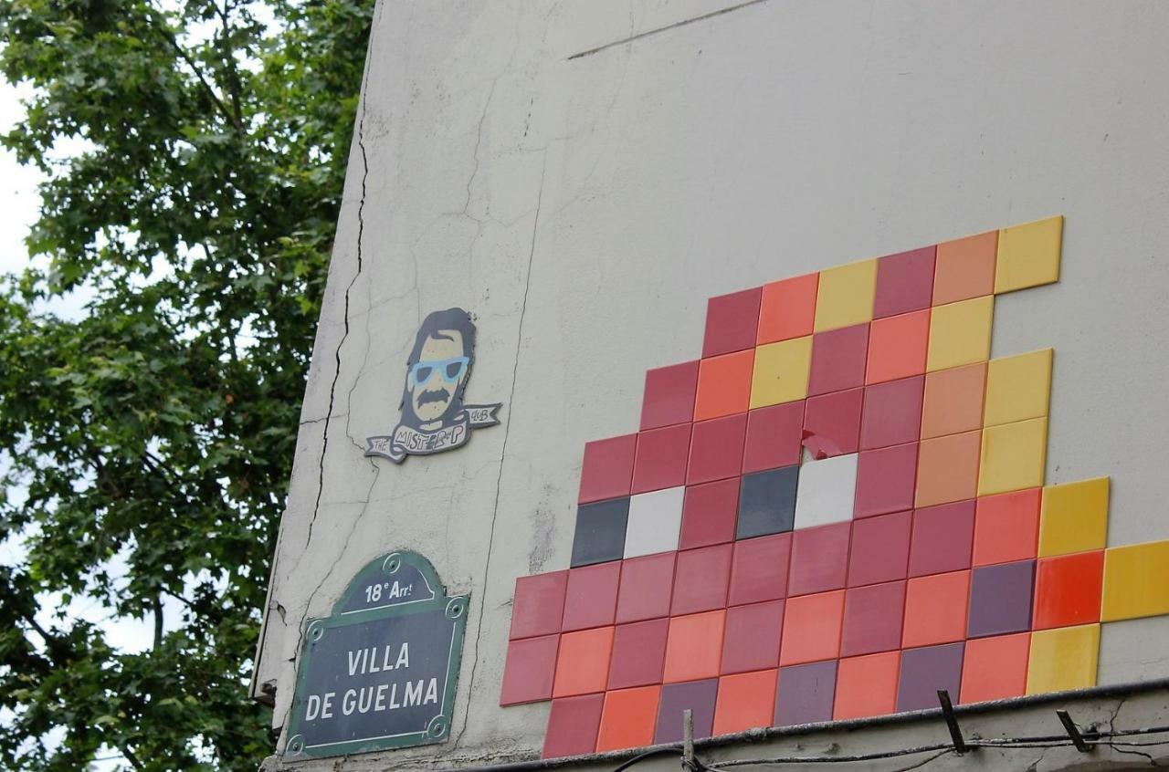 Studio Pigalle De 25 M2 - 2 Lits Simples Type Gigogne Pour 2 Personnes - Coeur Touristique De Paris - 2 Minutes De La Station Metro Pigalle ,Petit Train Vers La Butte Montmartre-Cabarets Moulin Rouge,Chez Michou-Restaurants Bouillon Pigalle,Berliner Luaran gambar
